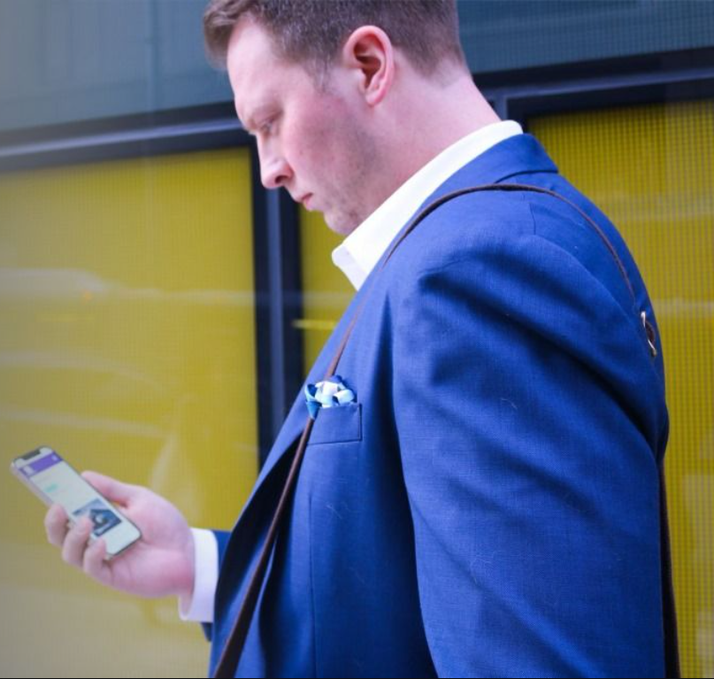 Foresight mobile app showing a property profile and messaging thread